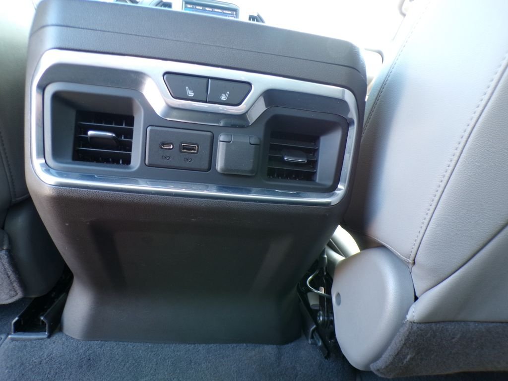 Used 2021 Steel Metallic GMC SLT image 26