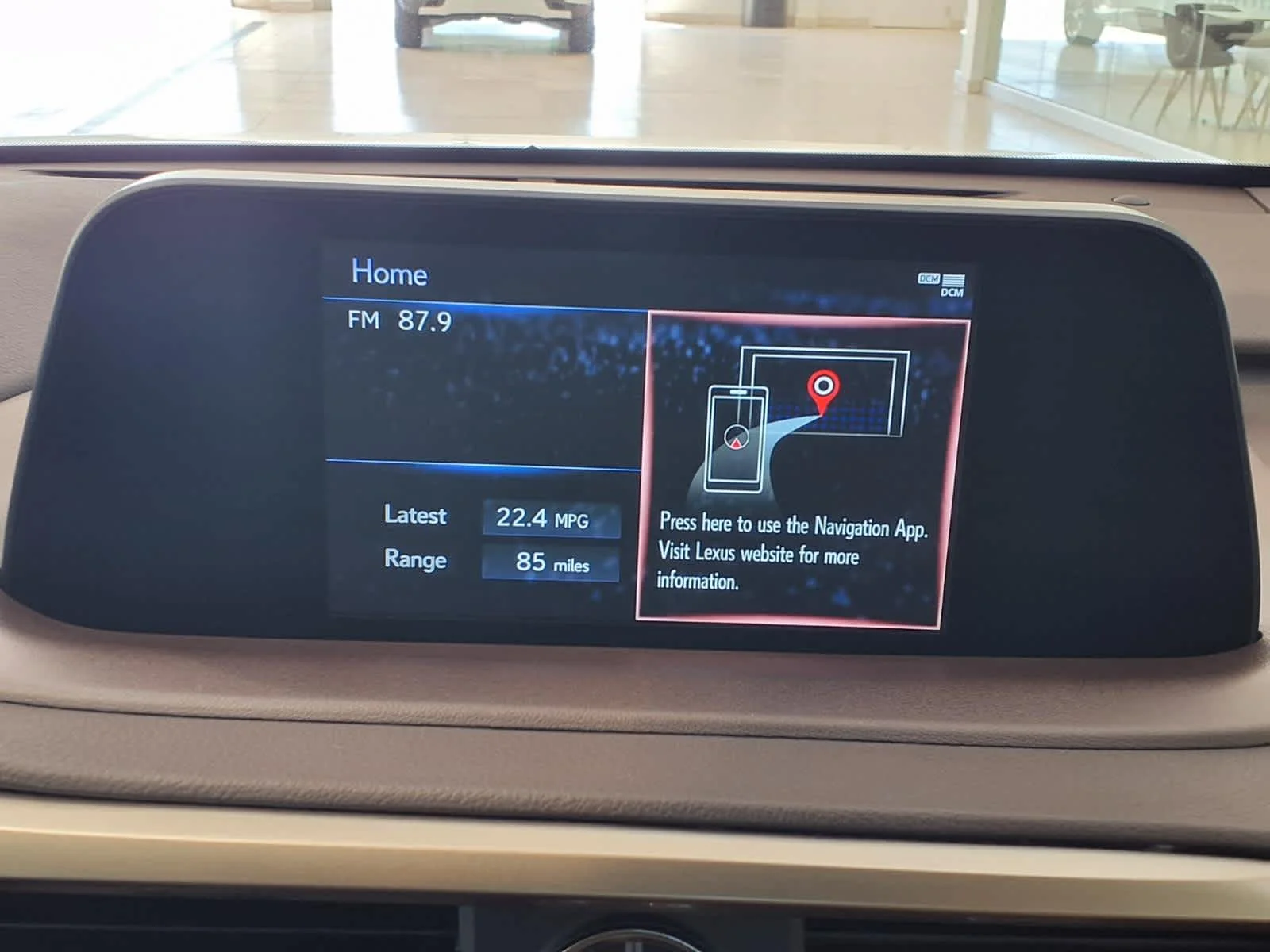 Used 2020 Eminent White Pearl Lexus  image 16