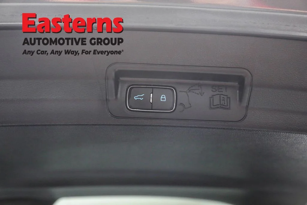 Used 2021 Gray Ford Base image 21
