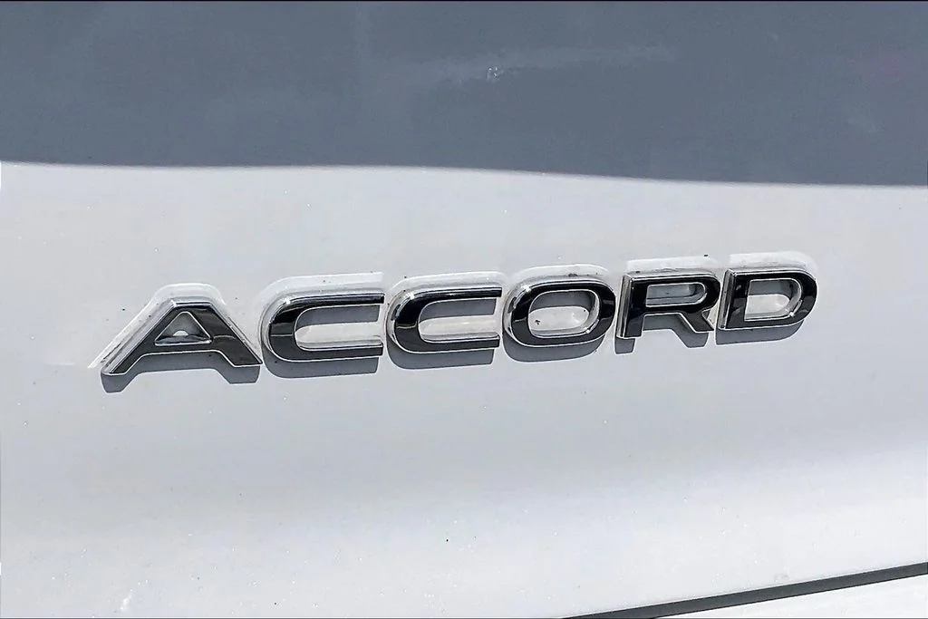 Used 2023 White Honda Sport image 31