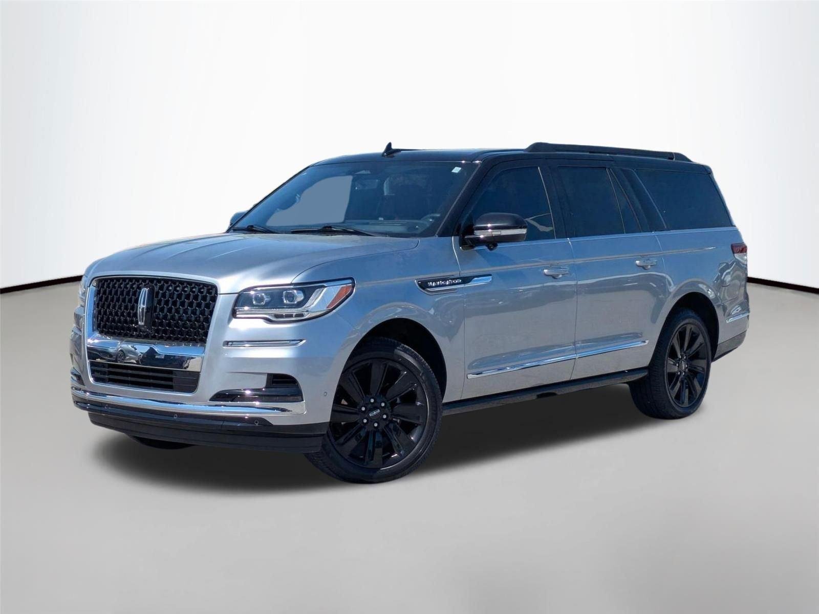 Used 2024 Silver Radiance Metallic Clearcoat Lincoln Black Label image 1