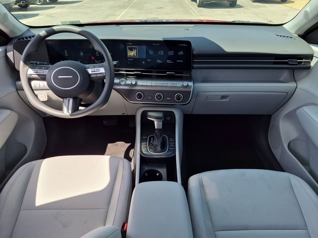 Used 2024 Red Hyundai SE image 20