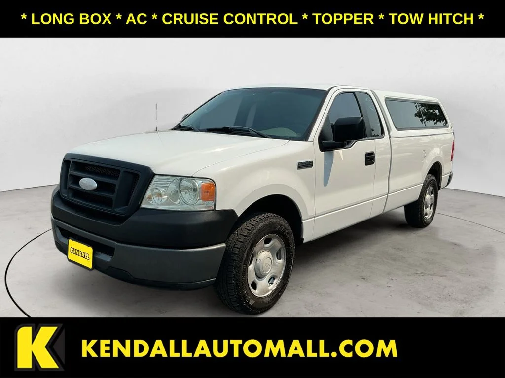 Used 2007 White Ford XL image 1