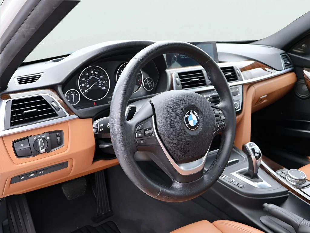 Used 2016 Alpine White BMW 340i xDrive image 18