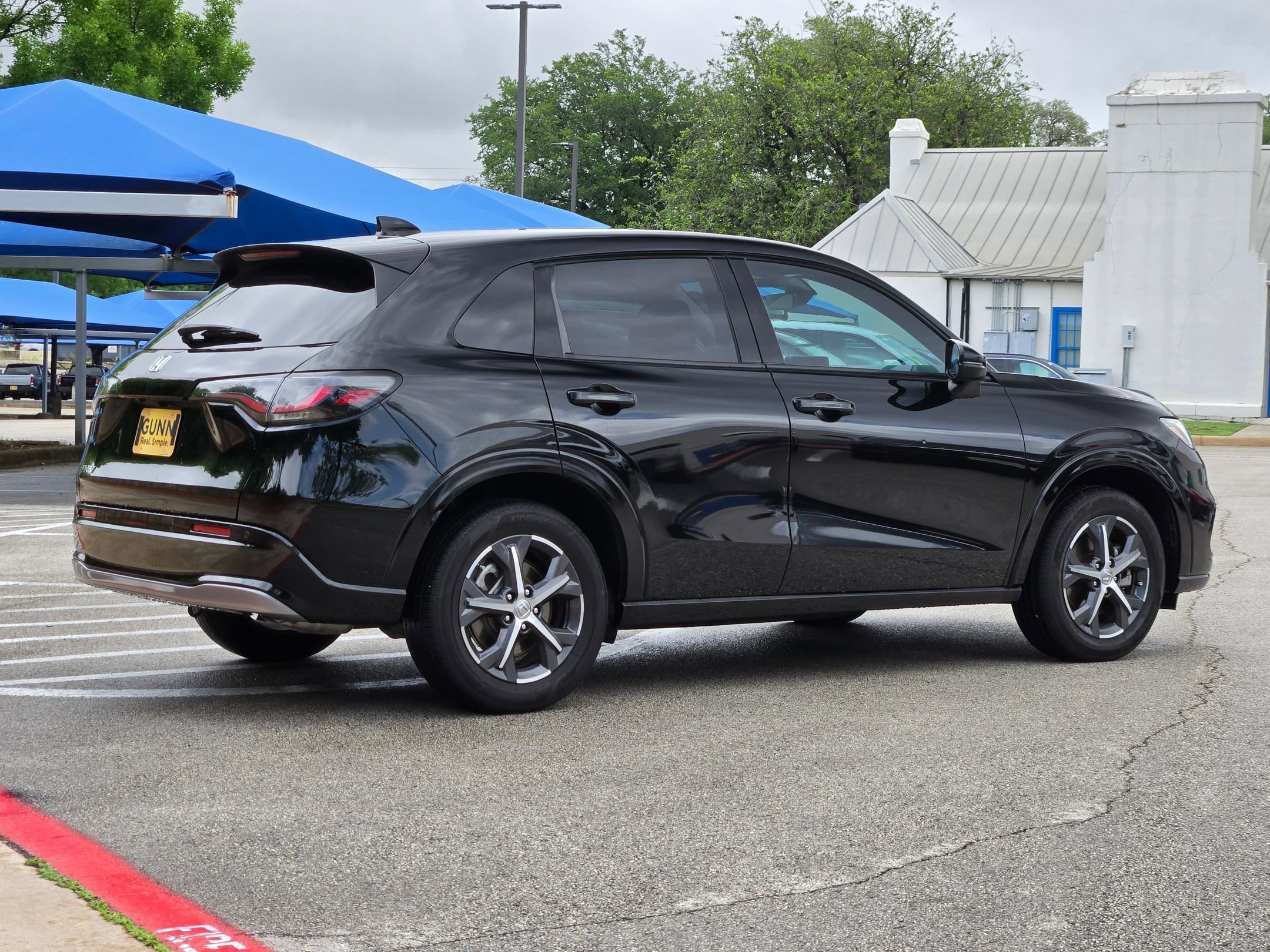 Used 2025 Black Honda EX-L image 3