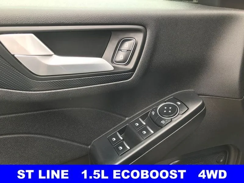Certified Used 2024 CARBONIZED GRAY METALLIC Ford ST-Line image 7