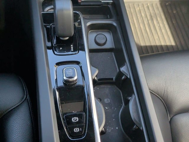 2023 Volvo S60 Plus - Photo 23