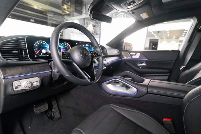 New 2026 Polar White Mercedes-Benz GLE 450 Coupe image 40