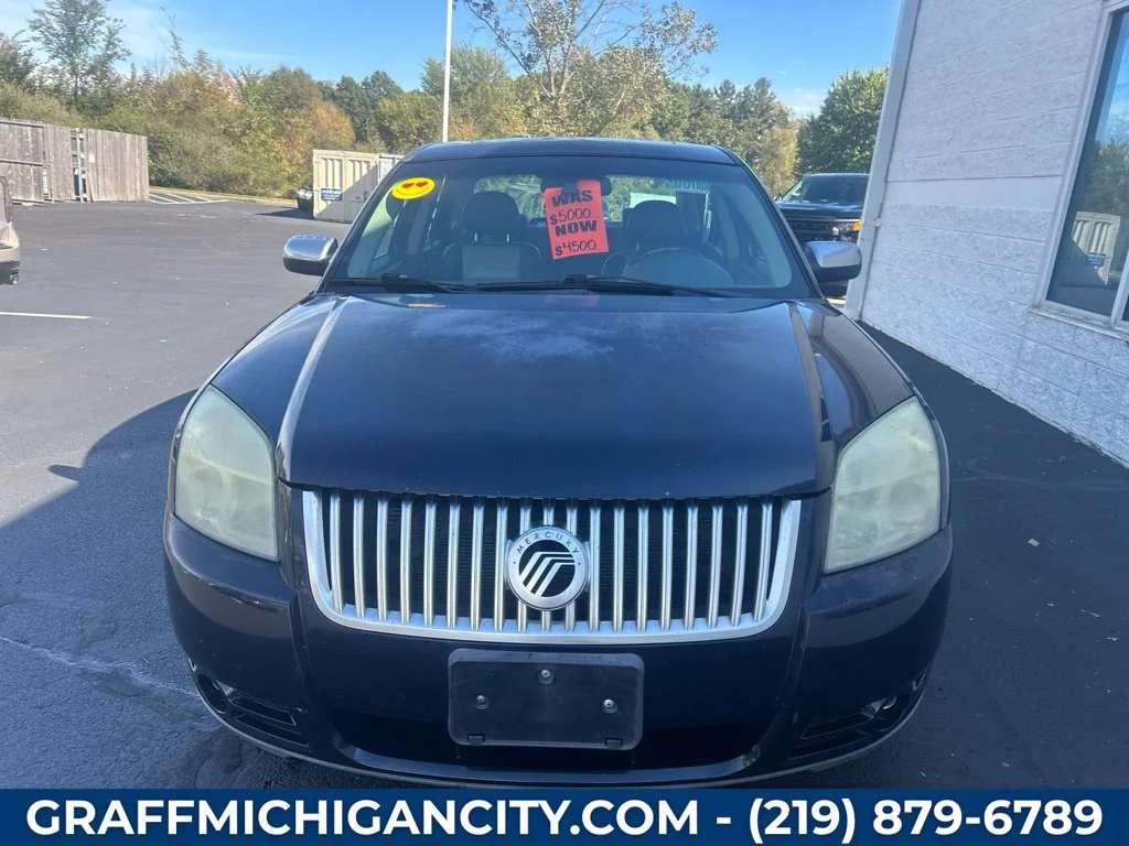 Used 2008 Mercury Sable Premier with VIN 1MEHM42WX8G621201 for sale in Michigan City, IN