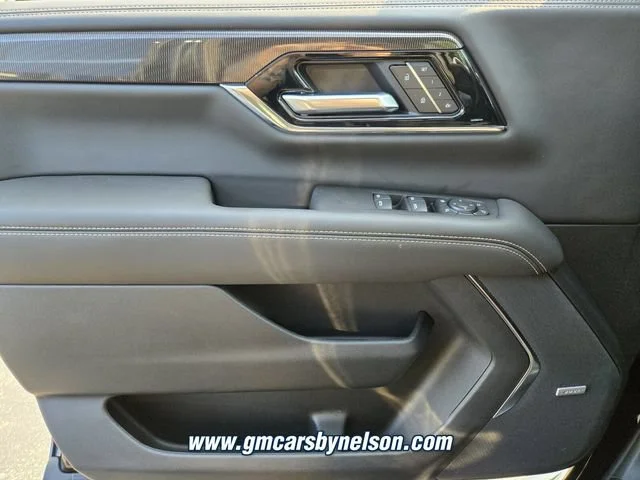 New 2026 Onyx Black GMC Elevation image 15