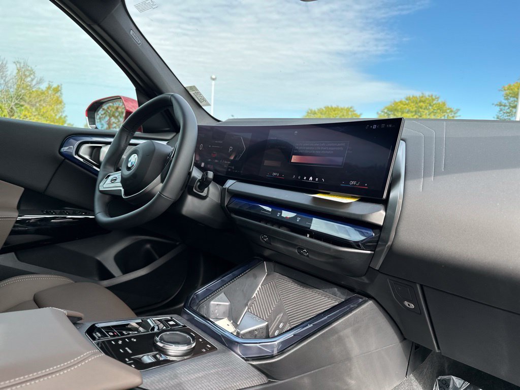 New 2026 Vegas Red Metallic BMW 30 xDrive image 27