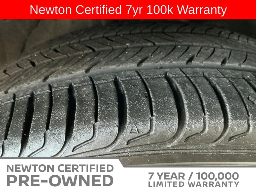 Certified Used 2025 Gun Metallic Nissan 2.5 SV image 43
