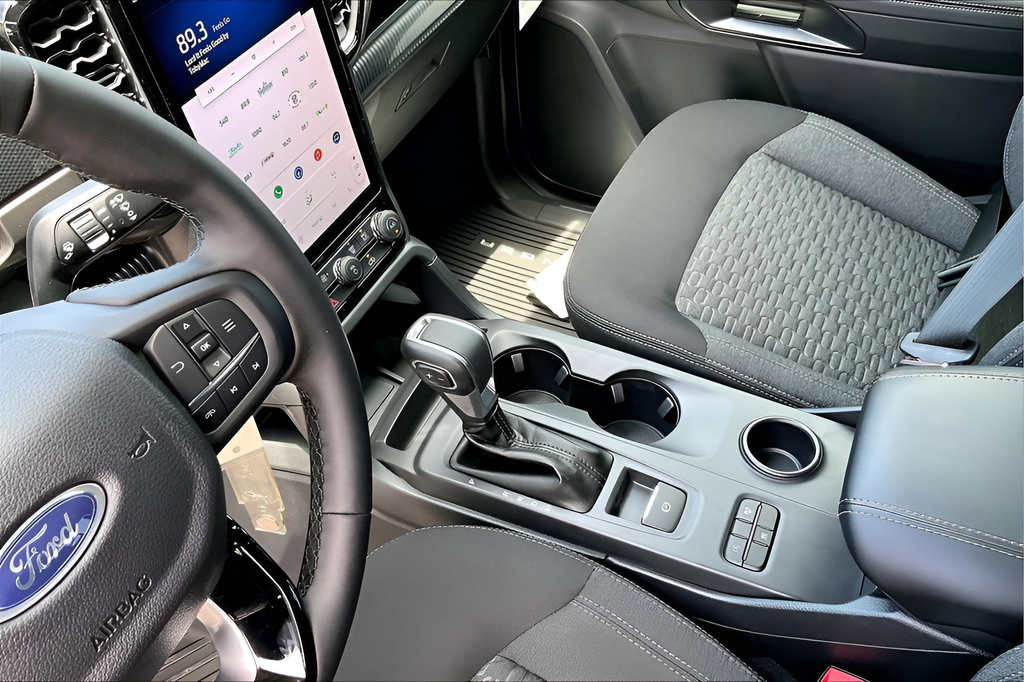 New 2026 Avalanche Ford XLT image 9