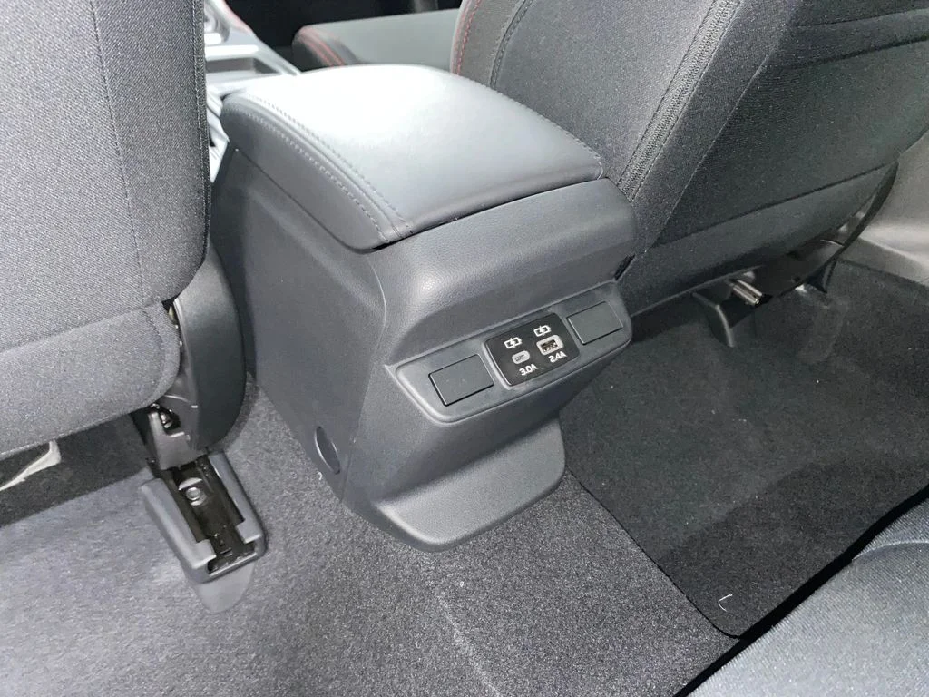 New 2026 ICE SILVER METALLIC Subaru Premium image 10