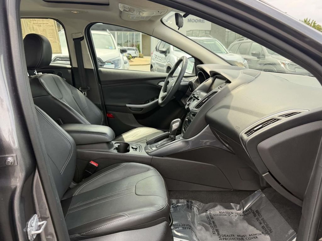 Used 2014 Gray Ford Titanium image 12
