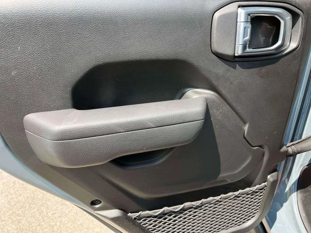 Used 2025 Anvil Clearcoat Jeep Nighthawk image 18