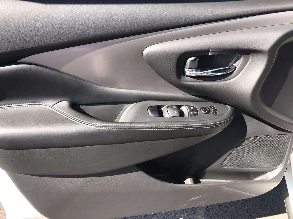 Used 2023 White Nissan SV image 13