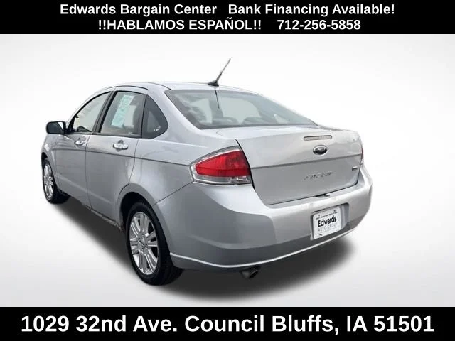 Used 2010 Silver Ford SEL image 5