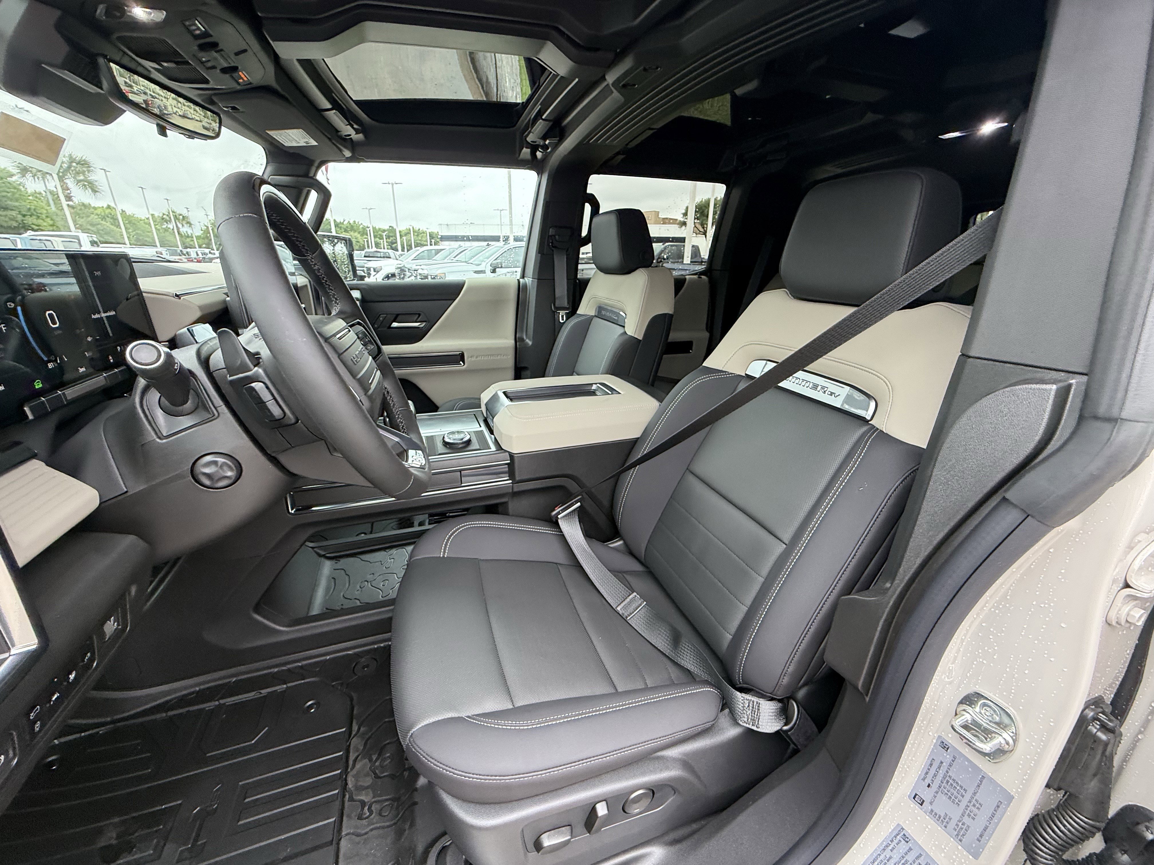 2026 GMC HUMMER EV 3X - Photo 16
