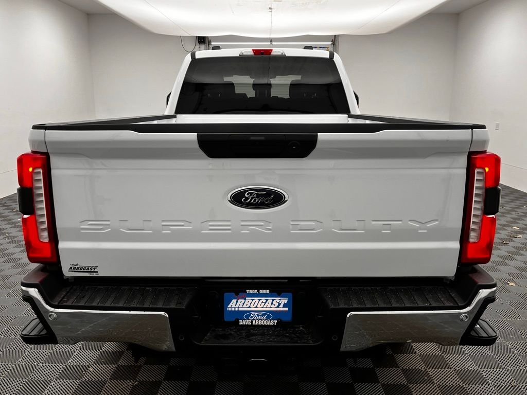 New 2026 White Ford XLT image 10