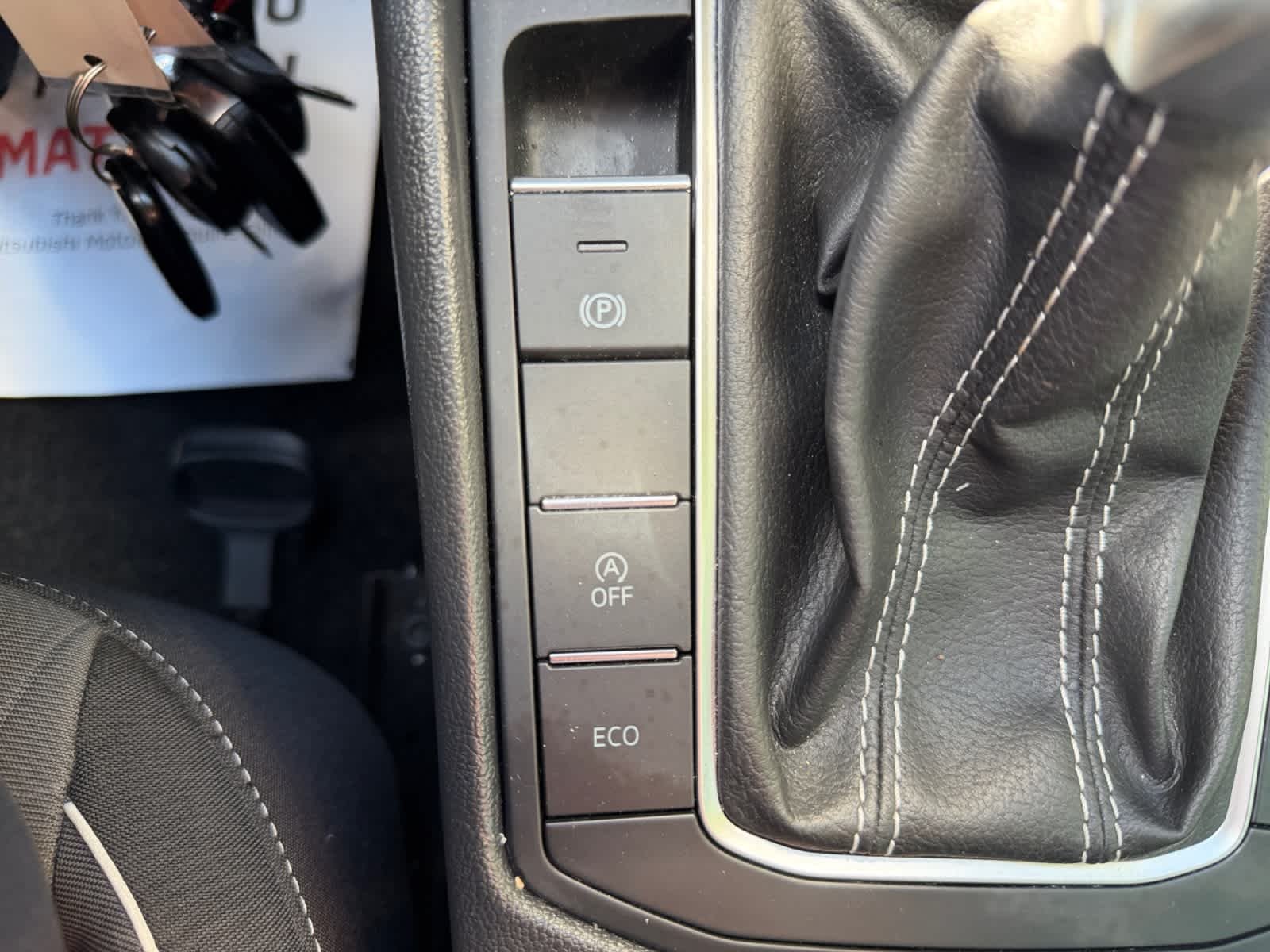 Used 2025 Pure White Volkswagen Sport image 24