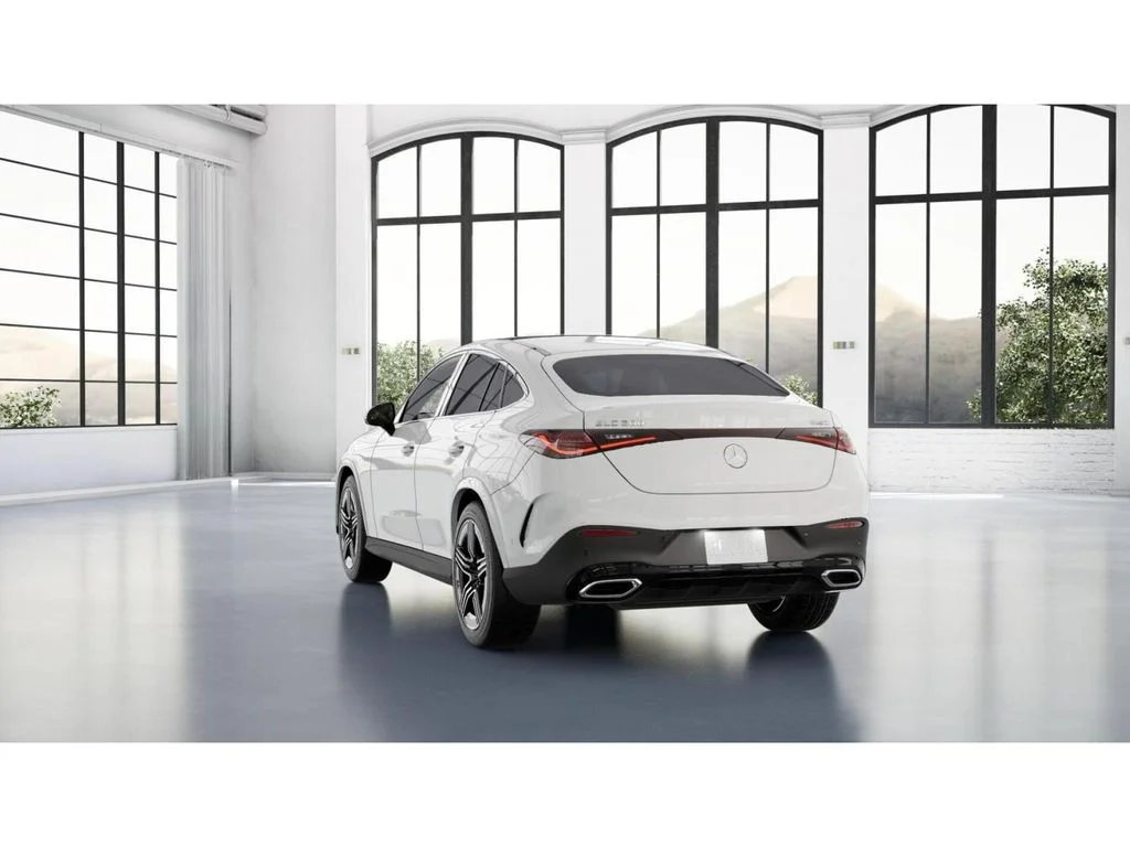 New 2027 White Mercedes-Benz GLC 300 image 27