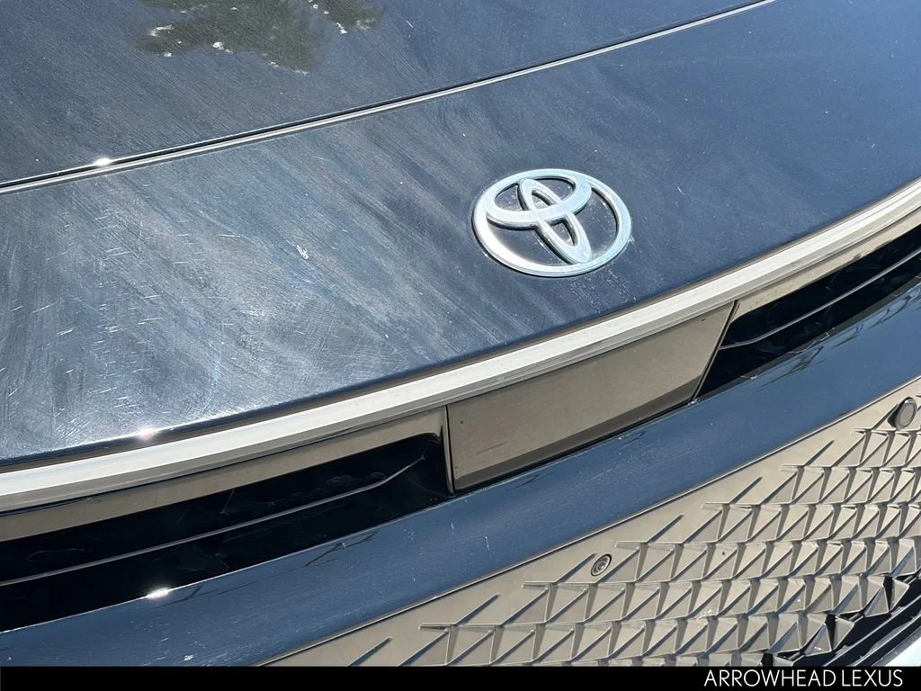 Used 2024 Black Toyota Platinum image 9