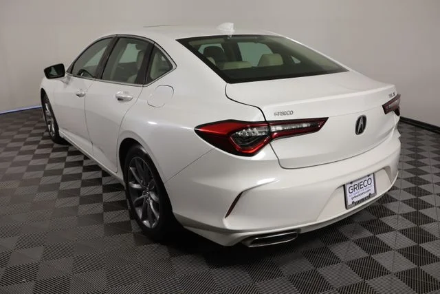 Used 2021 White Acura  image 6