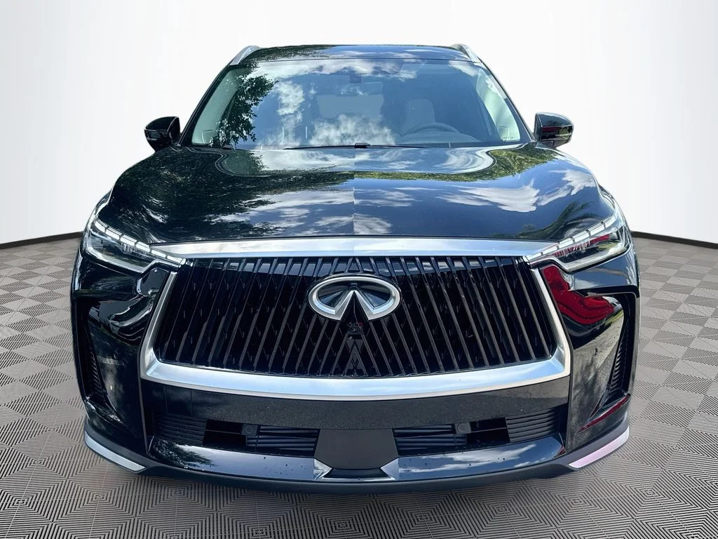 New 2027 MINERAL BLACK INFINITI Luxe FWD image 2