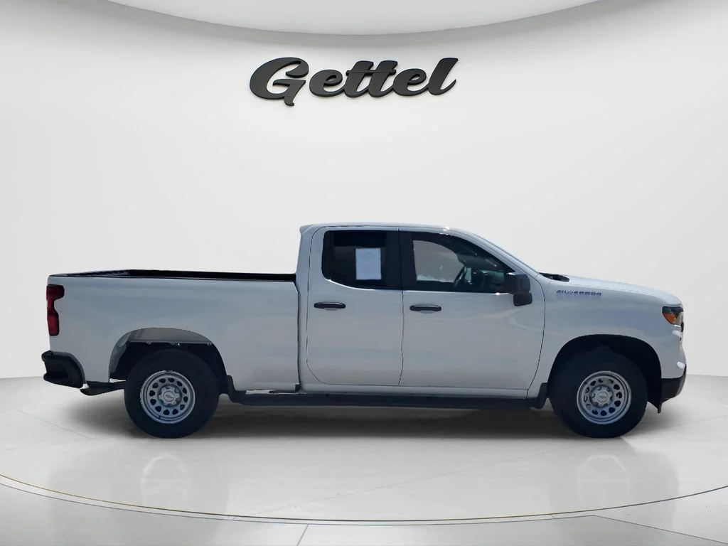 Used 2023 SUMMIT WHITE Chevrolet Work Truck image 4