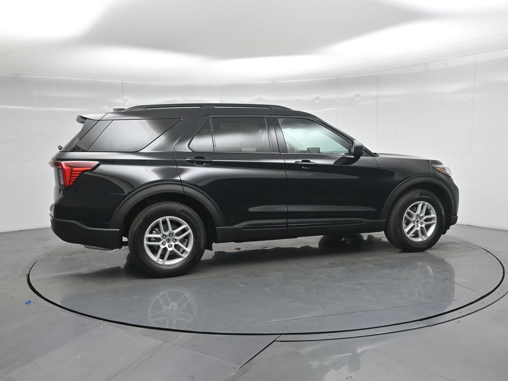 New 2026 Agate Black Metallic Ford Active image 25