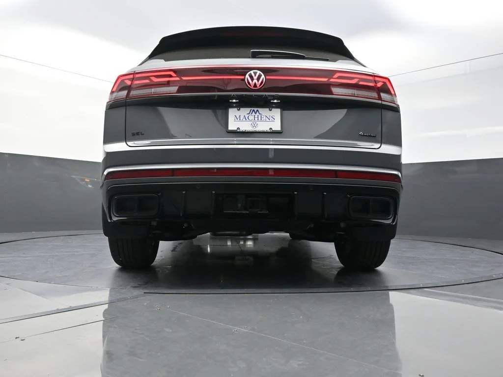 New 2026  Volkswagen 2.0T SEL R-Line Black image 27