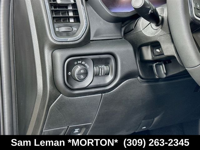 New 2026 Bright White Clear-Coat Exterior Paint Ram Laramie image 10