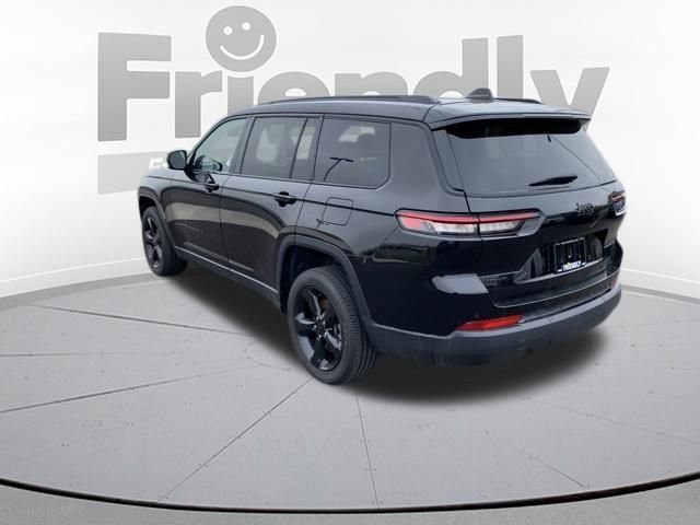 Used 2025 Black Jeep Altitude X image 7