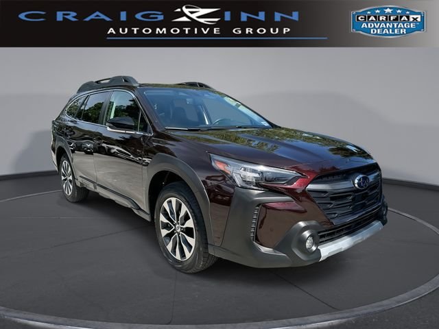 Used 2023  Subaru Limited image 1