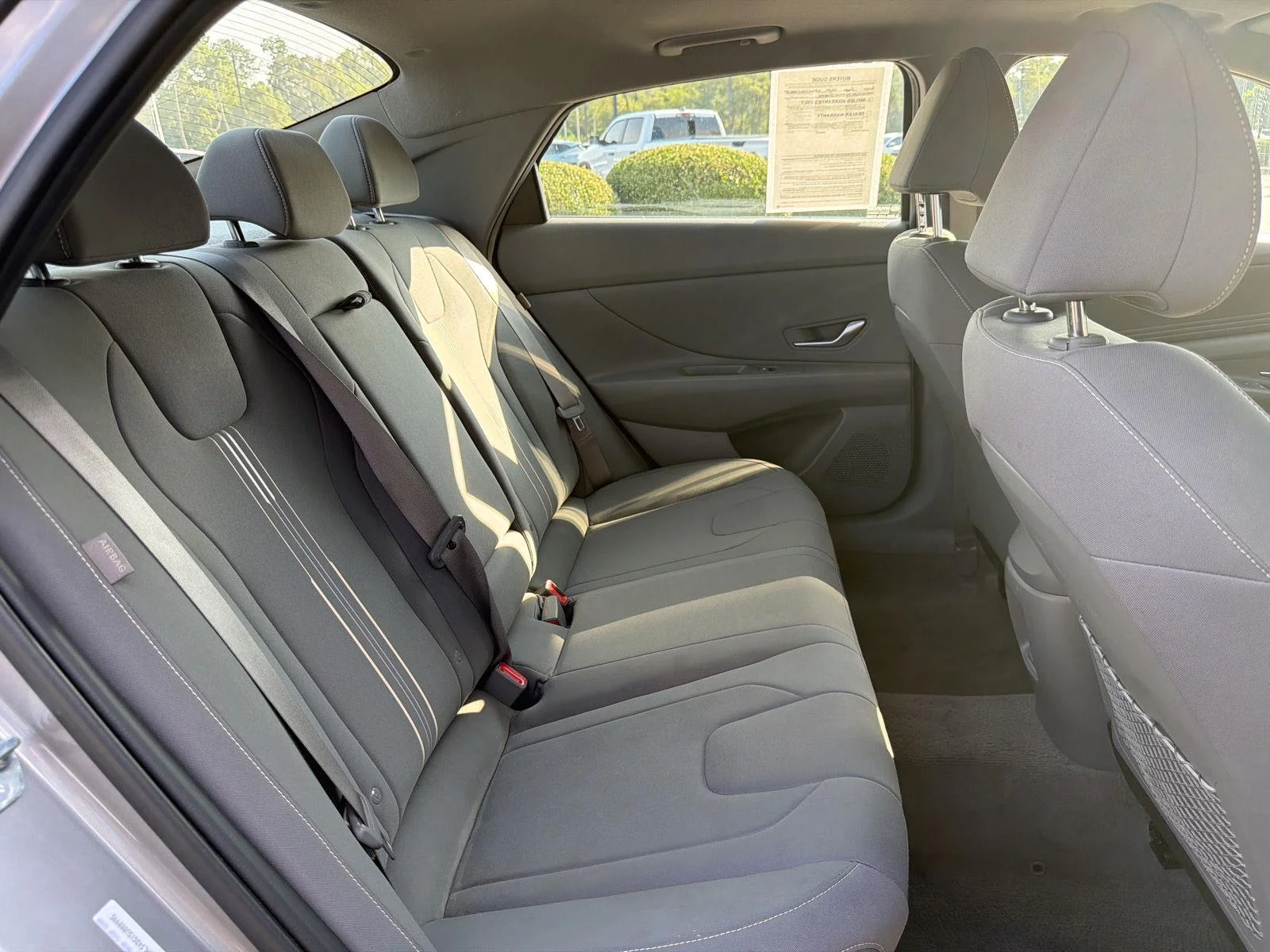 Used 2025 Fluid Metal Hyundai SEL Convenience image 32