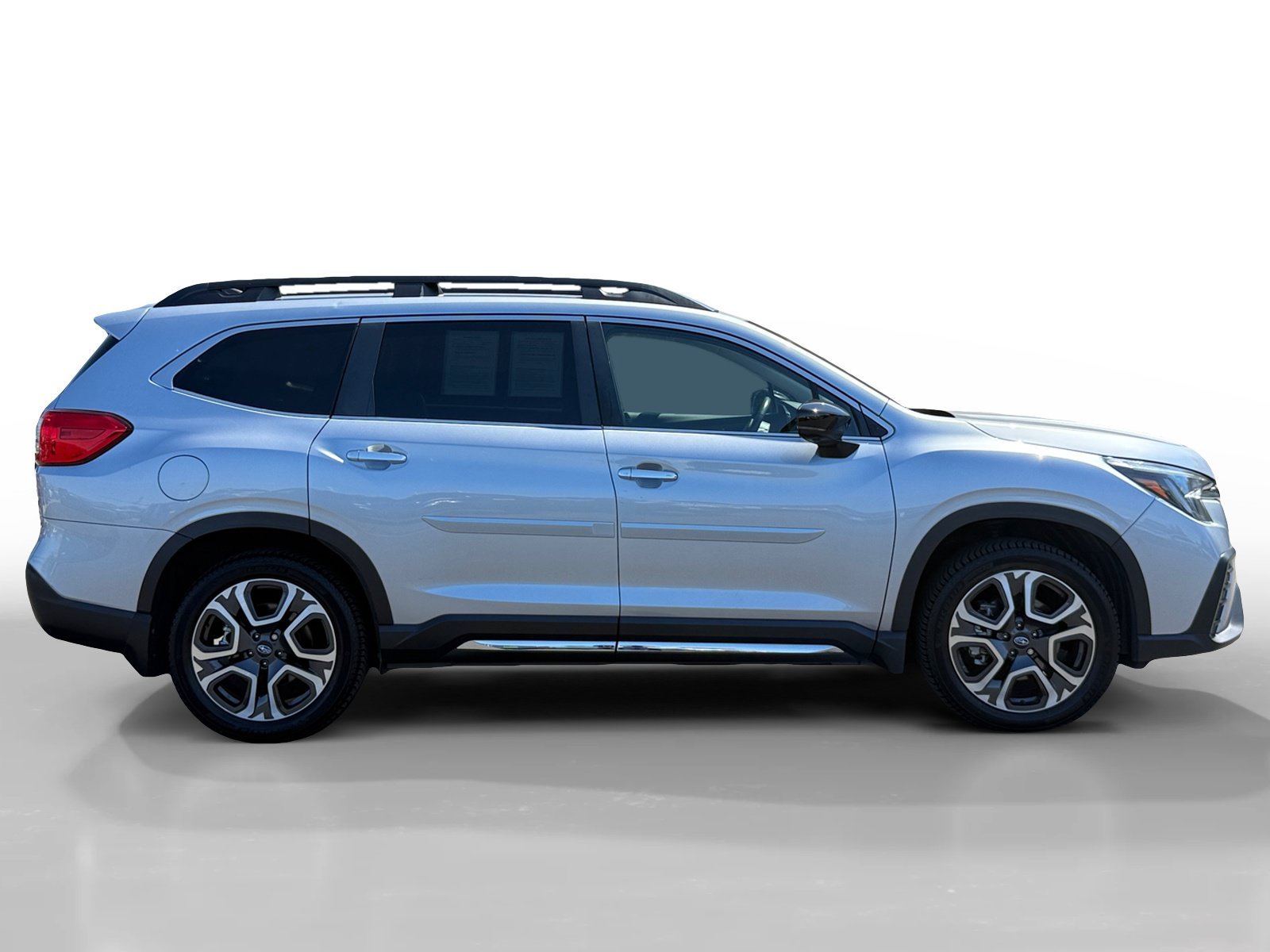 Used 2024 Ice Silver Metallic Subaru Touring image 6