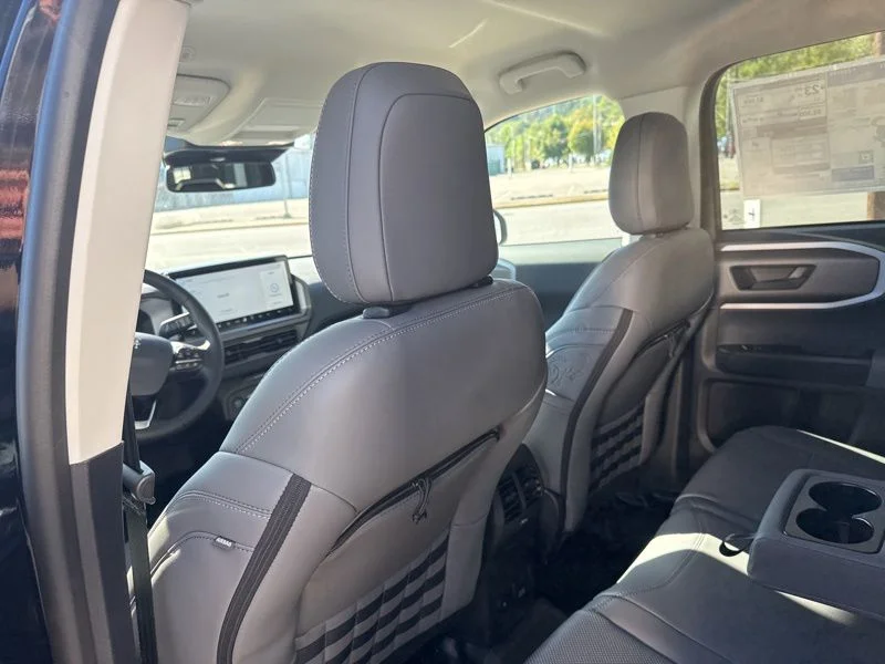 New 2025 Shadow Black Ford Badlands® image 20