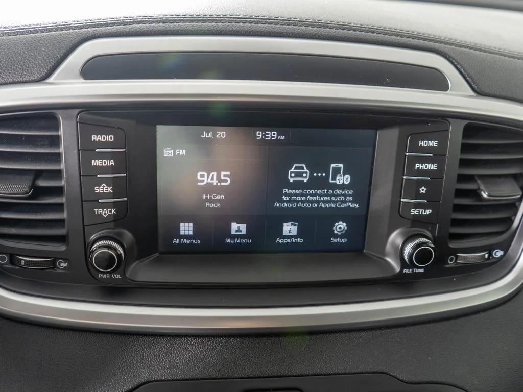 Used 2020 Gray Kia LX image 18