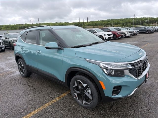 Pluton Blue 2026 Kia Seltos SUV / Crossover All-Wheel Drive 