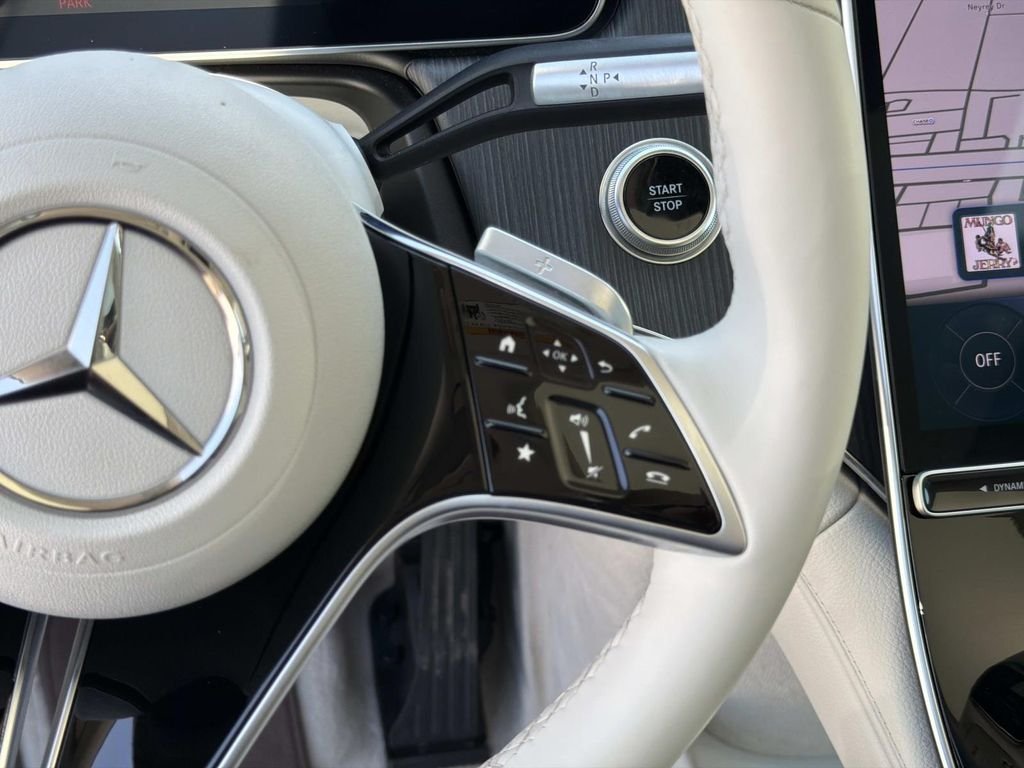 Certified Used 2023  Mercedes-Benz 450 image 24