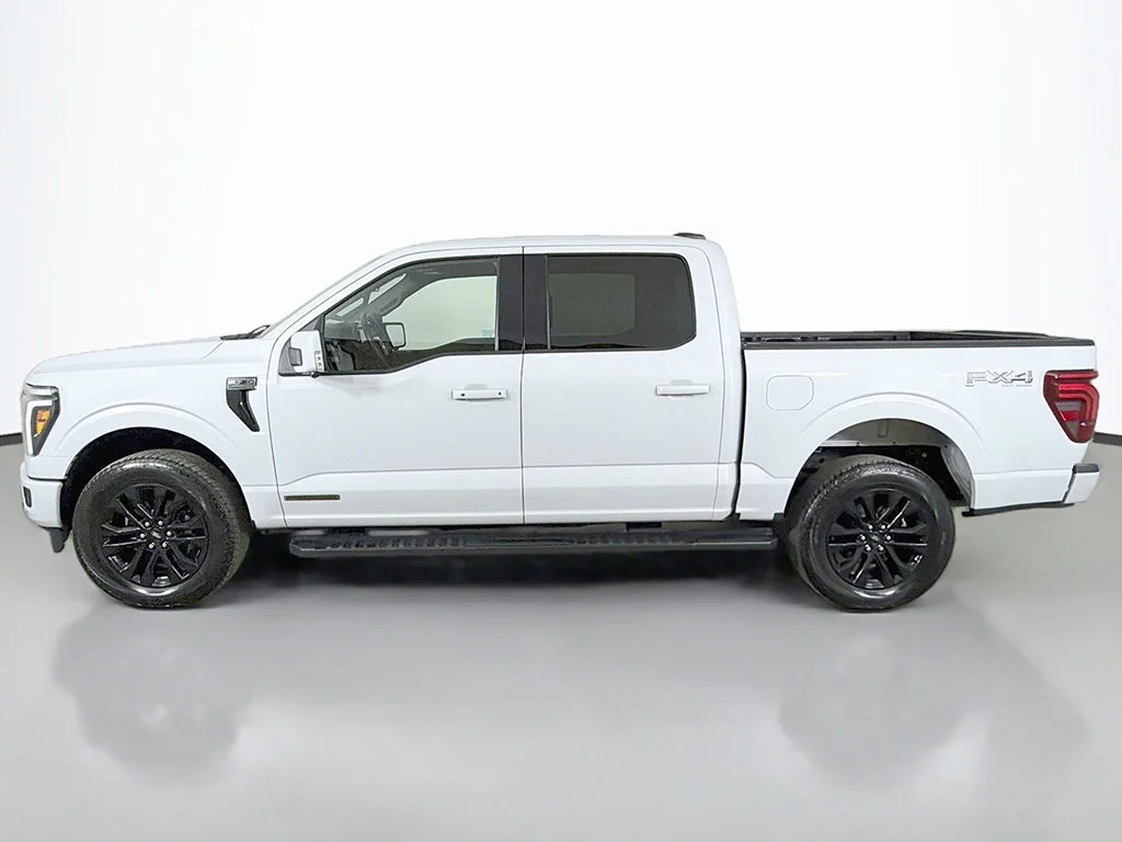Used 2025 Space White Metallic Ford Lariat image 16
