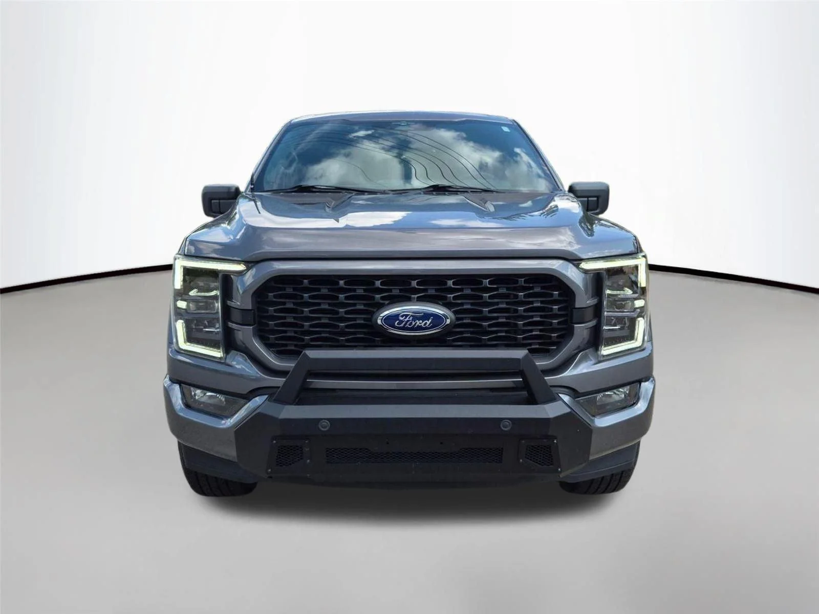 Used 2023 Carbonized Gray Metallic Ford XL image 2