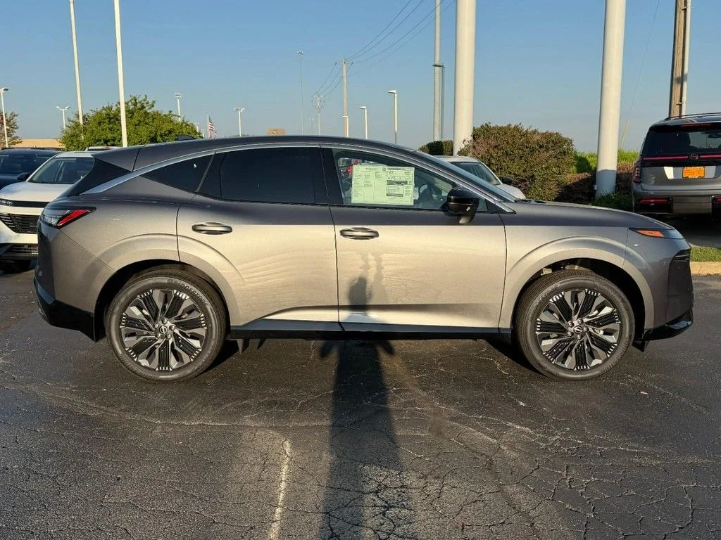 New 2027 Gun Metallic Nissan Platinum image 2