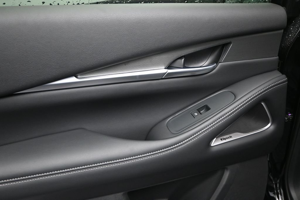 New 2027 Black INFINITI LUXE image 20