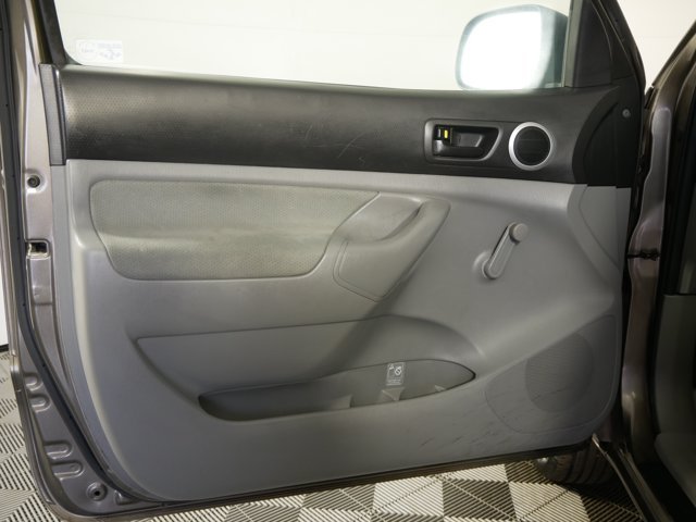 Used 2010 Pyrite Mica Toyota  image 8