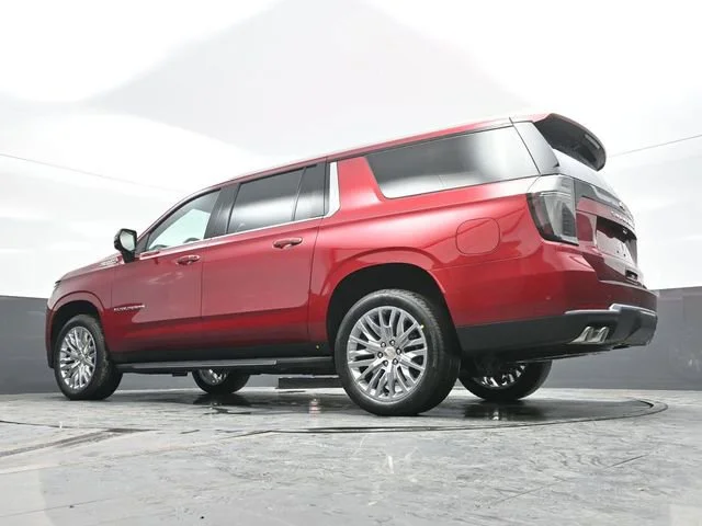 2026 Chevrolet Suburban High Country - Photo 19