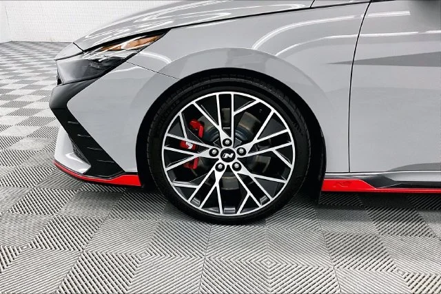 2023 Hyundai Elantra N - Photo 10