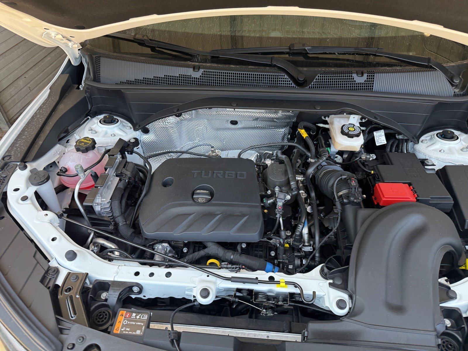 New 2026 Summit White Chevrolet LT image 30