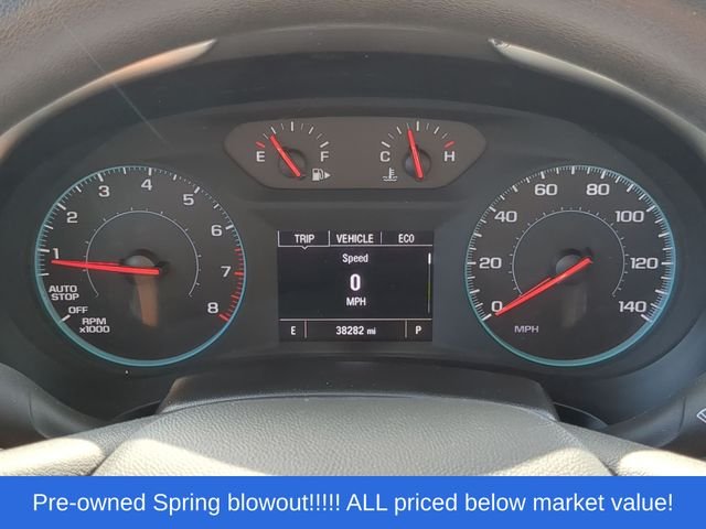Used 2025 White Chevrolet LT image 28